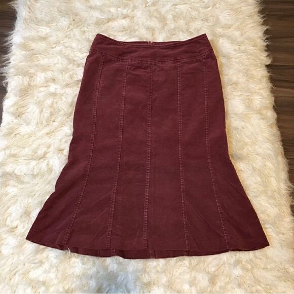 H&M Burgundy distress fade fit & flare Corduroy Skirt - Picture 2 of 5